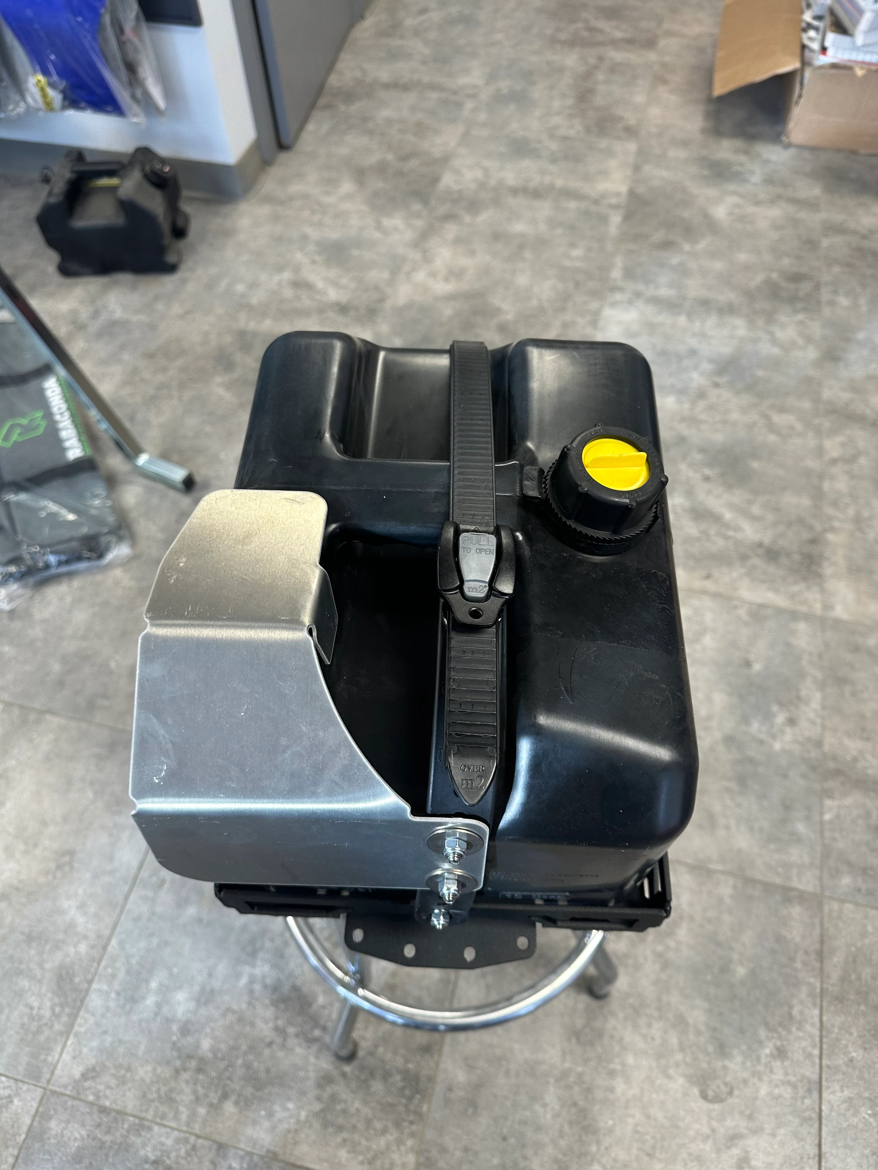 ASSAULT - MOUNTAIN ADDICTION UTILITY CAN MOUNTING RACK - SNOWBIKE - Image 5