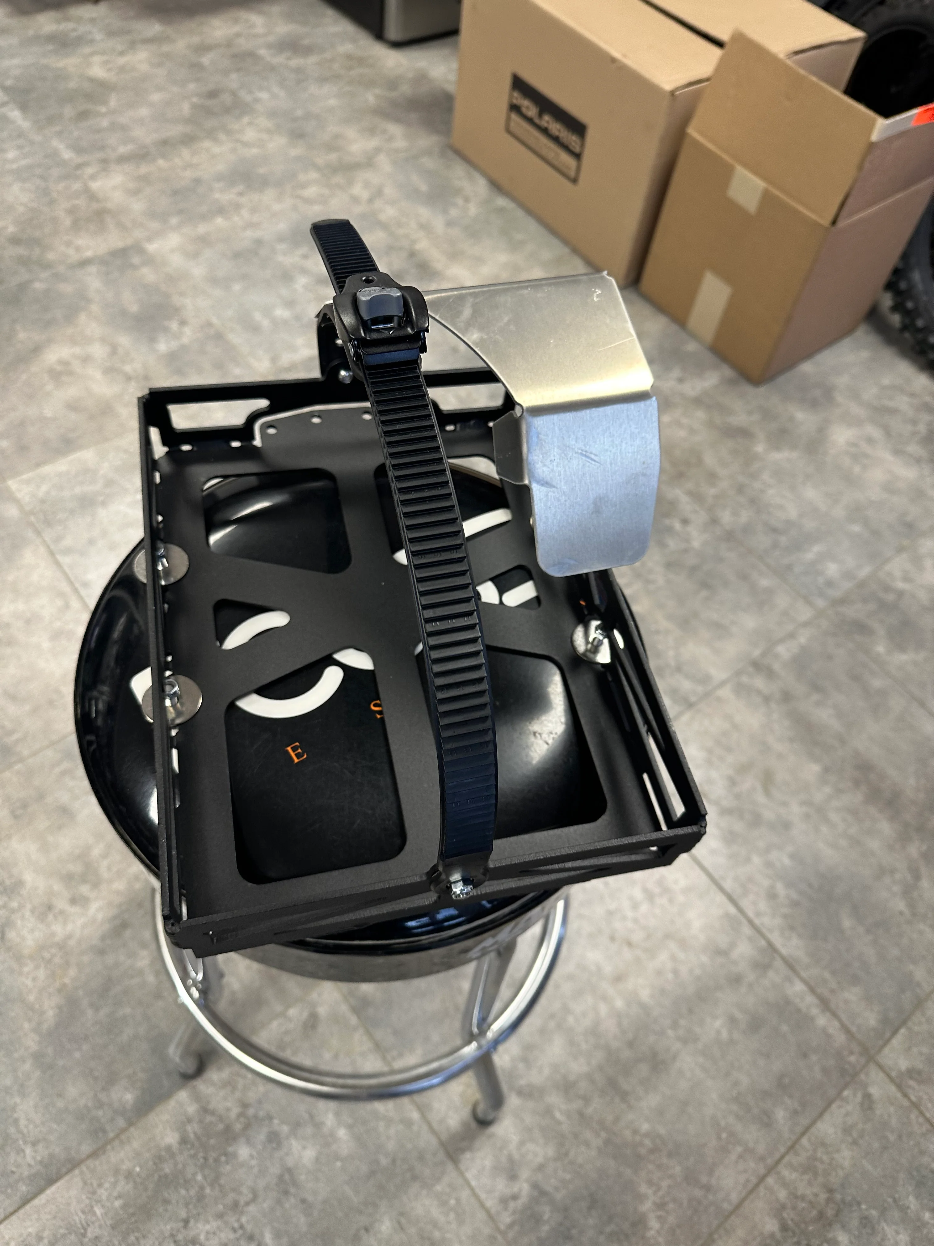 ASSAULT - MOUNTAIN ADDICTION UTILITY CAN MOUNTING RACK - SNOWBIKE - Image 7